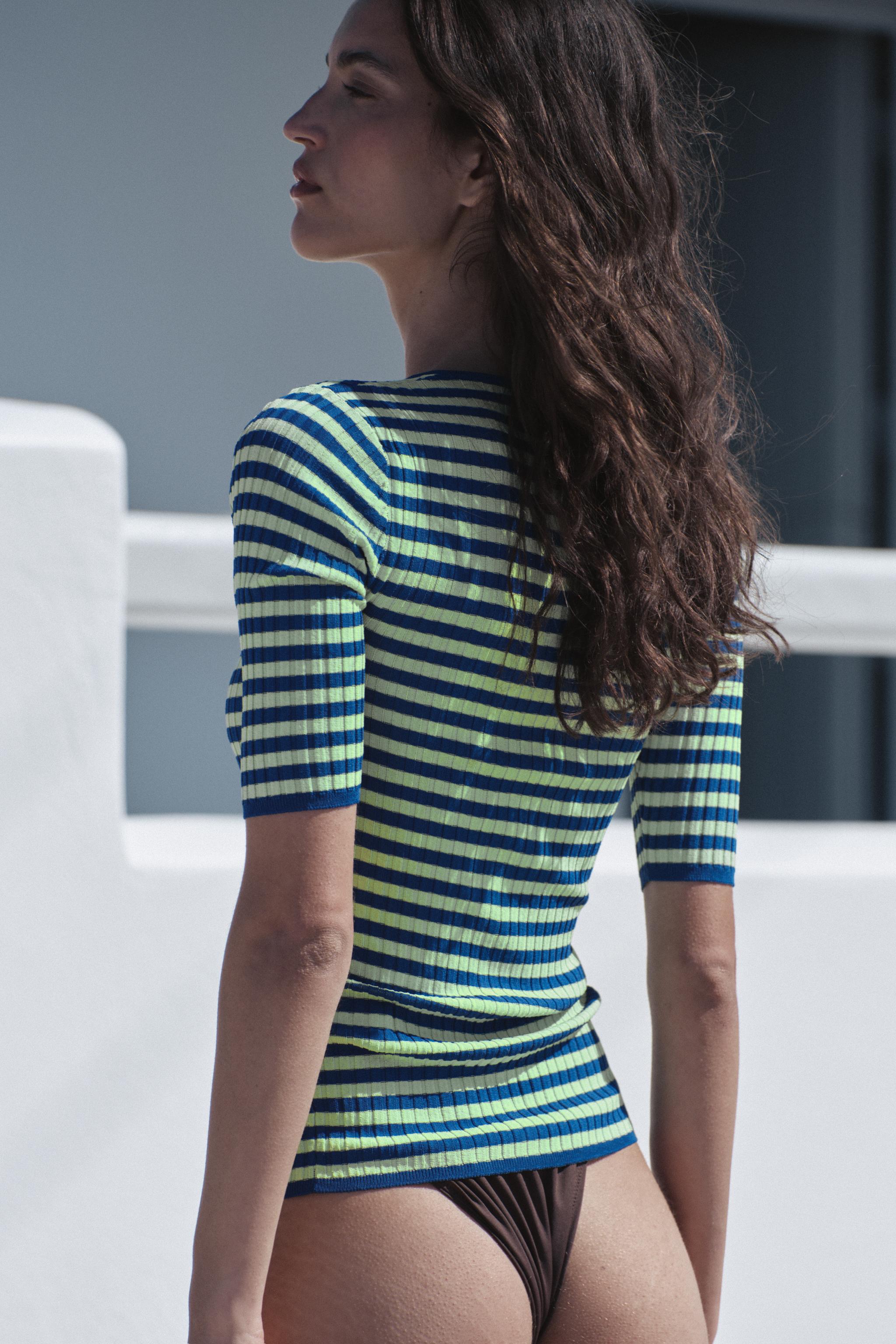 STRIPED KNIT TOP